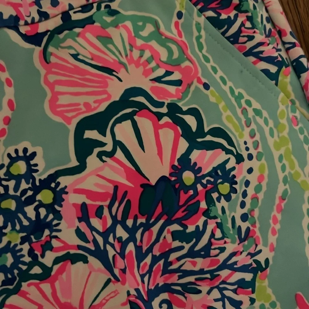 Lilly Pulitzer buttercup knit short in beach you to it size 10 NWT 10